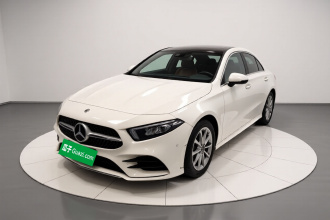 奔驰A级 2022款 A 200 L 运动轿车动感型