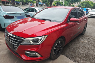 荣威i5 2020款 1.5L 手动4G互联领豪旗舰版