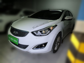 现代 朗动 2016款 1.6L 自动尊贵型