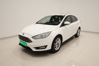 福特 福克斯 2017款 三厢 EcoBoost 180 自动精英型