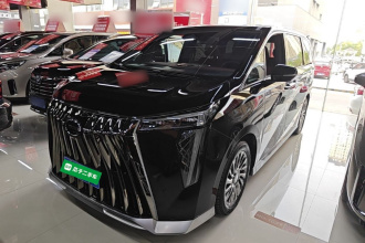 广汽传祺 传祺M8 2024款 宗师系列 400T 至尊版