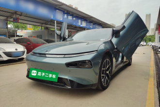 小鹏P7 2023款 P7i 610 鹏翼性能版