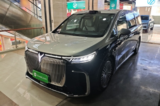 岚图汽车 岚图梦想家 2025款 PHEV 四驱旗舰乾崑版