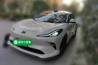 智己汽车 智己LS6 2025款 长续航灵蜥智享版