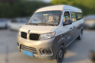 金杯 新海狮X30L 2023款 1.5L超享版客车5/6/7座无空调版 SWC15M