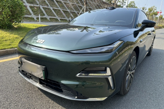 吉利银河 银河星耀8 2025款 130km EM-P 星舰版