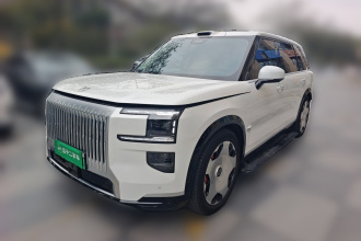 极氪9X 2025款 Ultra版 55kWh 六座