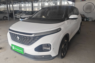 宝骏RM-5 2019款 1.5T CVT 24小时在线尊贵型 6座