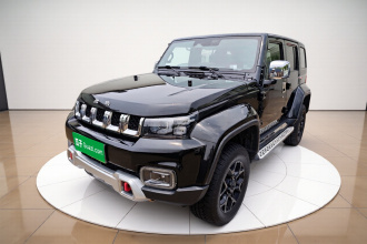 北京越野 北京BJ40 2019款 PLUS 2.3T 自动四驱尊享版 国VI