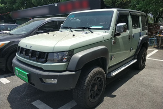 北京越野 北京BJ40 2016款 40L 2.3T 自动两驱尊贵版