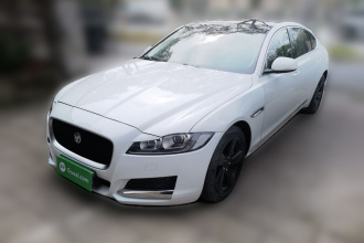 捷豹XFL 2019款 XFL 2.0T 200PS 两驱精英版