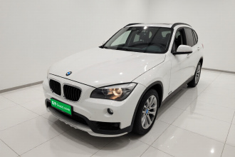 宝马X1 2015款 sDrive18i 时尚晋级版