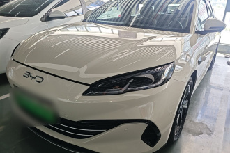 比亚迪 海豹06 DM-i旅行版 2025款 DM-i 150KM旗舰型