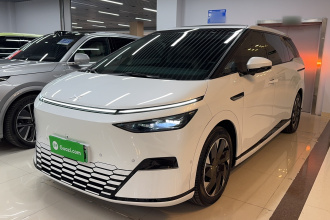 小鹏X9 2024款 702超长续航Max