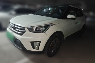北京现代ix25 2015款 1.6L 自动两驱尊贵型DLX
