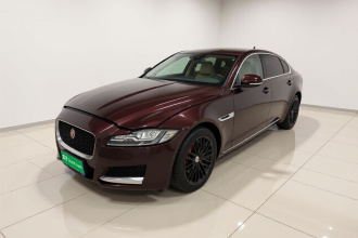 捷豹XFL 2020款 XFL 2.0T P250 两驱豪华版