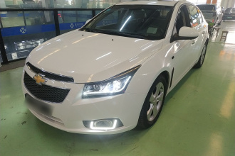 雪佛兰 科鲁兹 2013款 掀背 1.6T 自动旗舰型