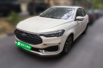 福特 福睿斯 2021款 1.5L 自动钻石版