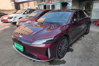 奇瑞风云 风云A9L 2025款 四驱高能巅峰版