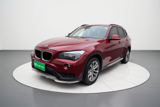 宝马X1 2015款 sDrive18i 时尚晋级版