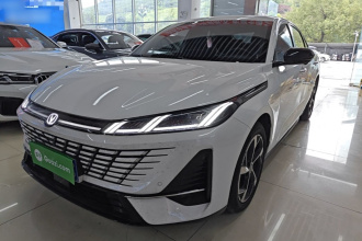 长安 逸动 2026款 第四代 1.5T 500Bar 悦享型