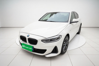 宝马1系 2021款 120i M运动版