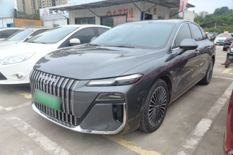 荣威M7 DMH 2025款 160km臻享版