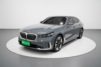 宝马5系 2024款 530Li 尊享型 豪华套装