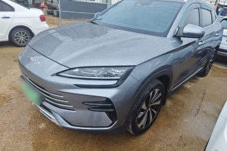 比亚迪 宋PLUS新能源 2024款 荣耀版 DM-i 150km 旗舰PLUS