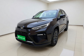 丰田 威兰达 2023款 2.0L CVT两驱豪华PLUS版