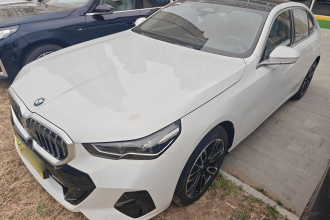 宝马5系 2026款 530Li 领先型 M运动套装