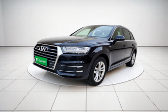 奥迪Q7 2019款 45 TFSI 舒适型