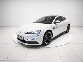 仰望U7 2025款 PHEV 四座旗舰版