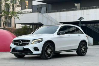 奔驰GLC 2018款 改款 GLC 260 4MATIC 豪华型