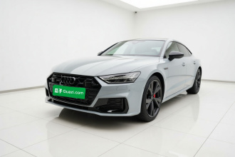 奥迪A7L 2024款 45 TFSI quattro RS 套件竞速版