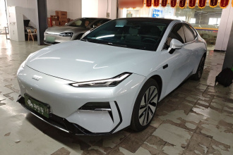 吉利银河 银河E8 2024款 550km 后驱MAX