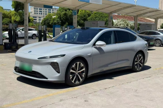 蔚来ET7 2022款 100kWh 首发版