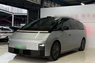 理想汽车 理想MEGA 2024款 Ultra
