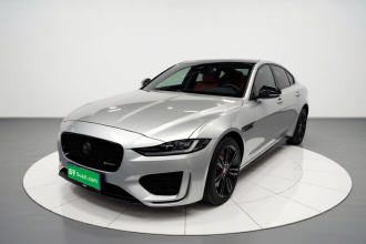 捷豹XEL 2021款 2.0T 250PS 曜黑运动版