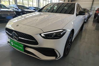 奔驰C级 2025款 C 260 L 皓夜运动版