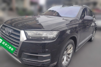 奥迪Q7 2019款 45 TFSI 舒适型
