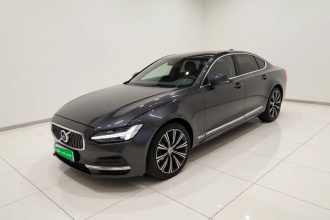 沃尔沃S90 2022款 B5 智远豪华版