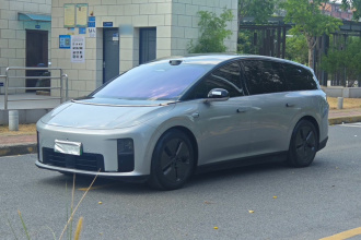理想汽车 理想i8 2025款 标准版