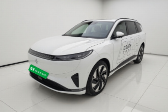 东风奕派 eπ008 2025款 210Ultra增程版 5座