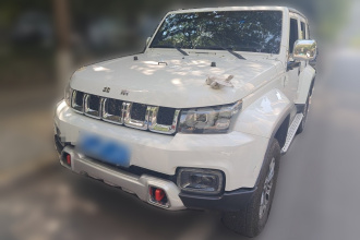 北京越野BJ40 2023款 2.0T 自动四驱城市猎人版侠客型