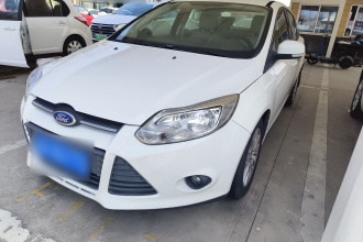 福特 福克斯 2012款 三厢 1.6L 手动舒适型