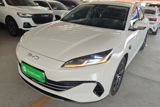 比亚迪 海豹06新能源 2026款 DM-i 超享版 128KM智享型