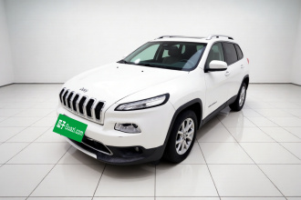Jeep 自由光 2017款 2.0L 优越版