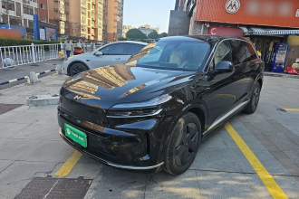 乐道L90 2025款 Max 六座版