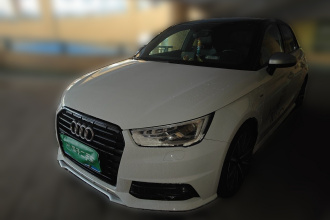 奥迪A1 2016款 30 TFSI Sportback S Line运动版